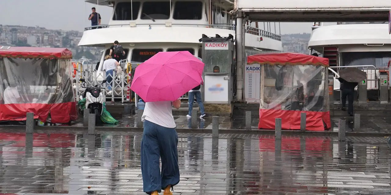AKOM tarih verdi: İstanbul'a yeniden yağış geliyor