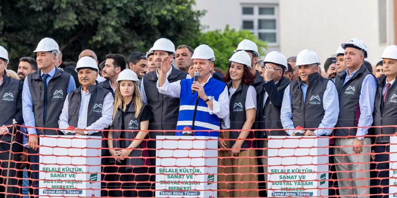 Vahap Seçer: 'Anamur’dan Tarsus’a kadar kimsenin hayal bile edemediğini gerçekleştirdik'