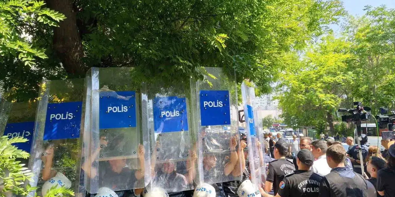 NATO gözaltıları: 73 kişi daha adliyeye sevk edildi!