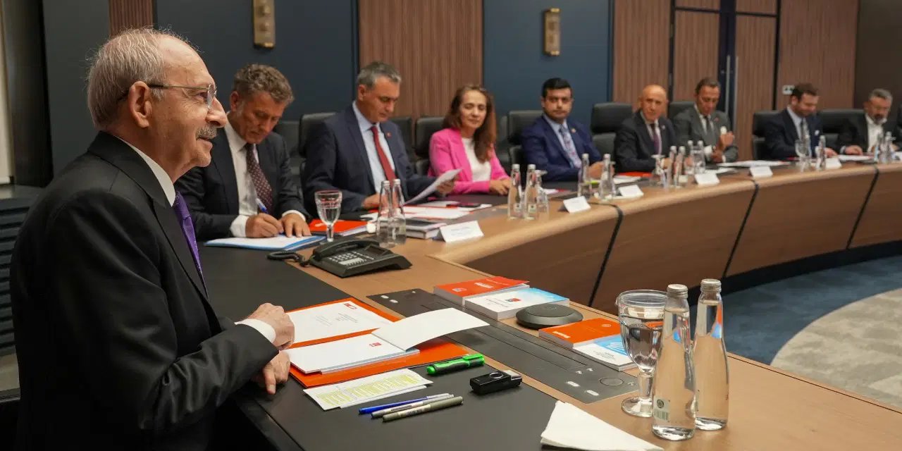 Tepkilerin odağındaki MYK'ye dikkat çeken görev: Kılıçdaroğlu’ndan 'illeri gezin' talimatı