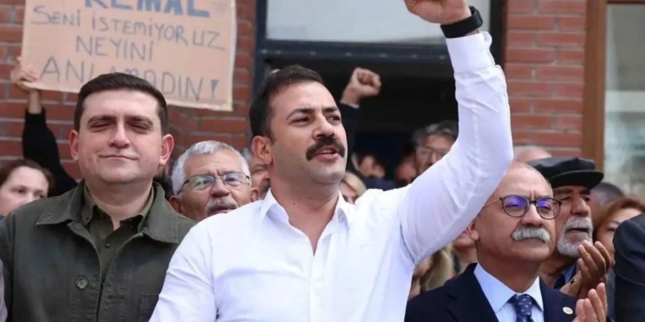CHP Eskişehir il Başkanı'nın üyeliği süreç işlemeden silindi