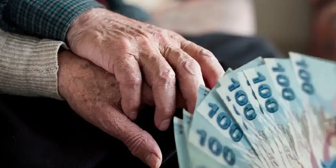 MHP'li isim açıkladı: Emeklilik sistemi değişiyor