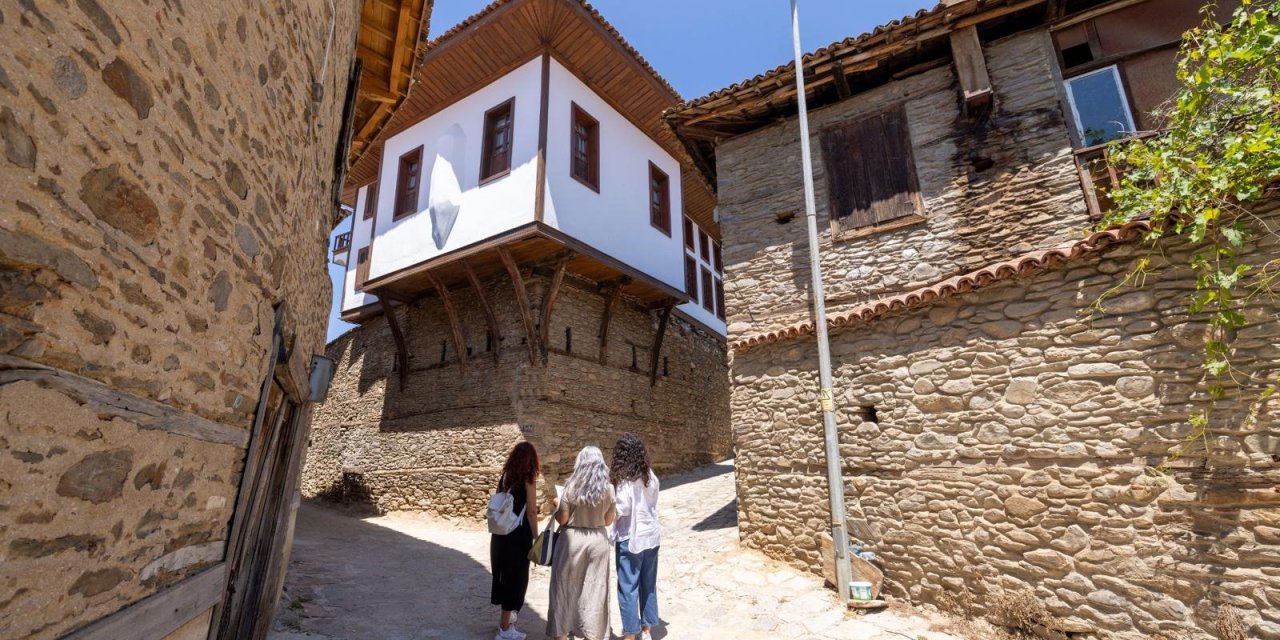 İzmir’in tarihi mirasına koruma kalkanı