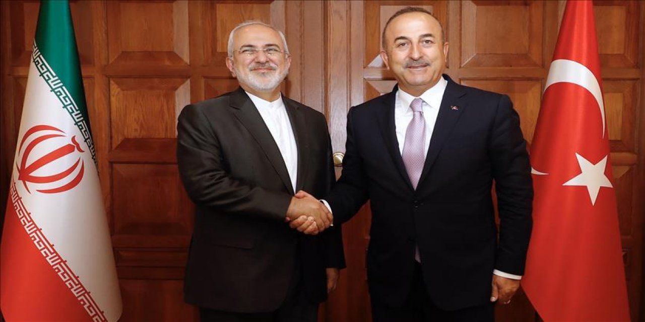 Bakan Çavuşoğlu, İranlı mevkidaşı Zarif ile görüştü