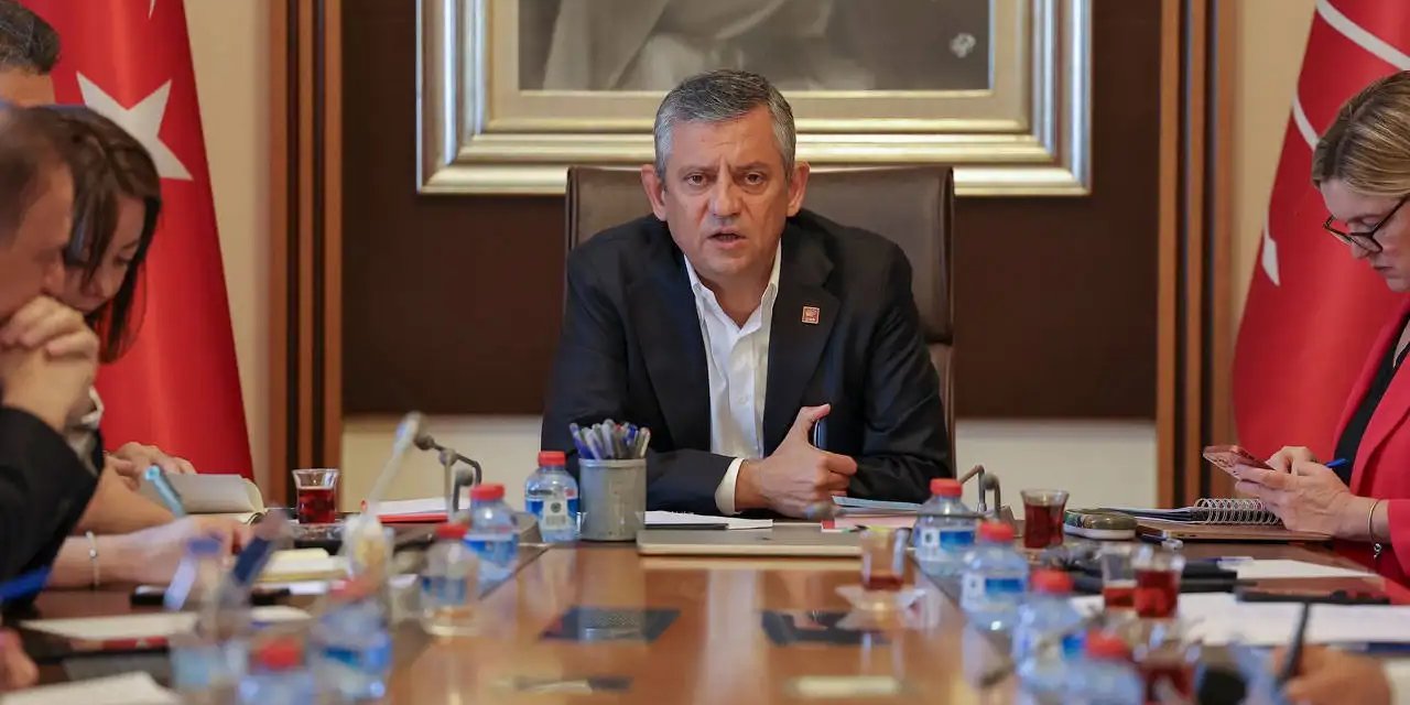 Özgür Özel’den yeni parti öncesi 4 kritik toplantı