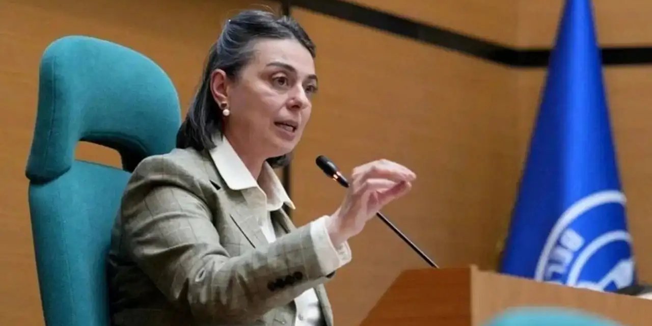 Üsküdar Belediyesi'ne operasyon: Başkan Sinem Dedetaş ile birlikte 6 kişi gözaltına alındı