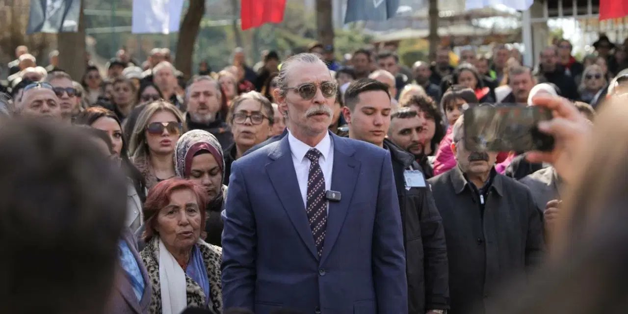 YENİ Parti'den Erdal Beşikçioğlu'nun gözaltına alınmasına ilk tepki: 'Seçmen iradesi hedef alınıyor'
