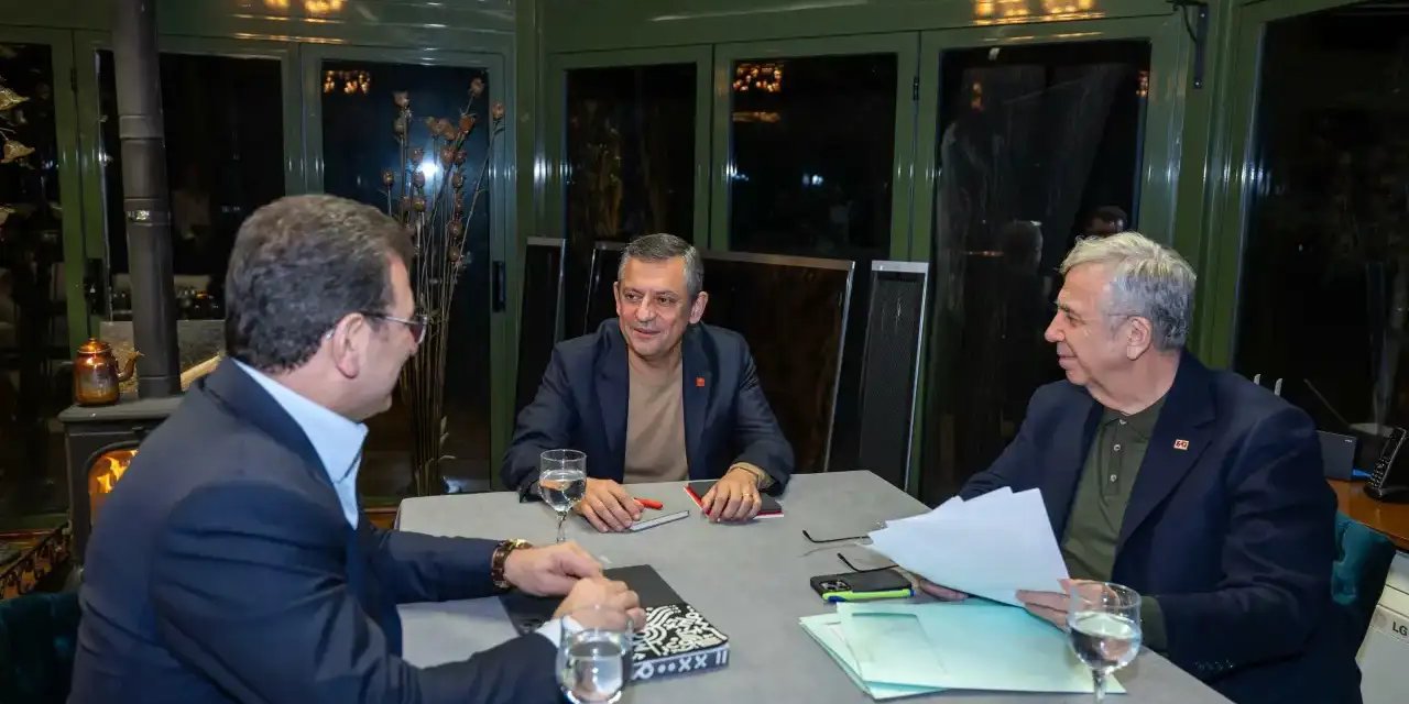 Özgür Özel'den İmamoğlu ve Mansur Yavaş hakkında dikkat çeken açıklama