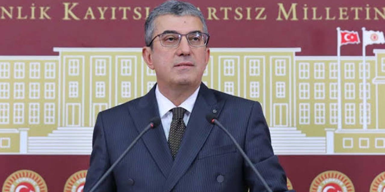 YENİ Parti'de kritik kapalı grup: Gökhan Günaydın'dan dikkat çeken 'çerçeve yasa' çıkışı