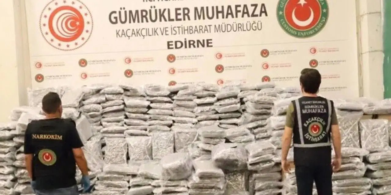 Kapıkule Gümrük Kapısı'nda 810 kilogram uyuşturucu yakalandı