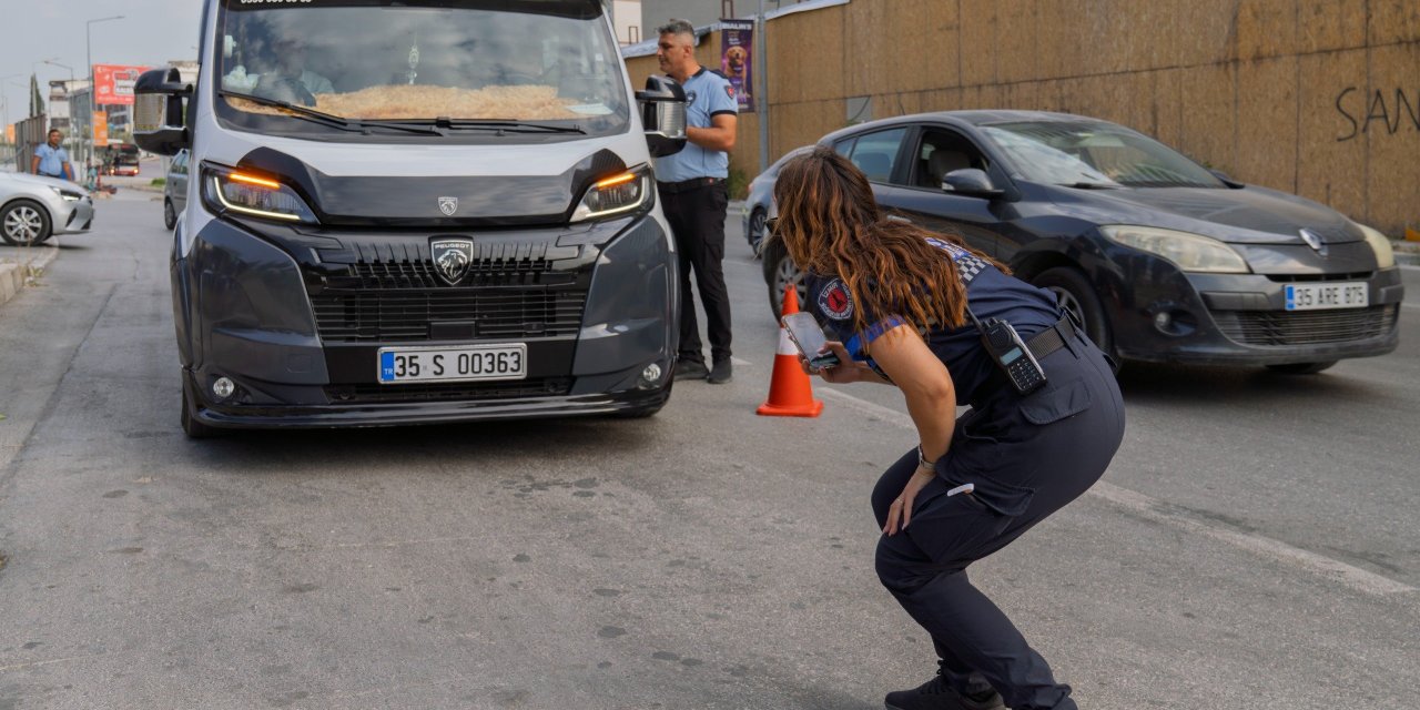 İzmir’de işçi servislerine sıkı denetim