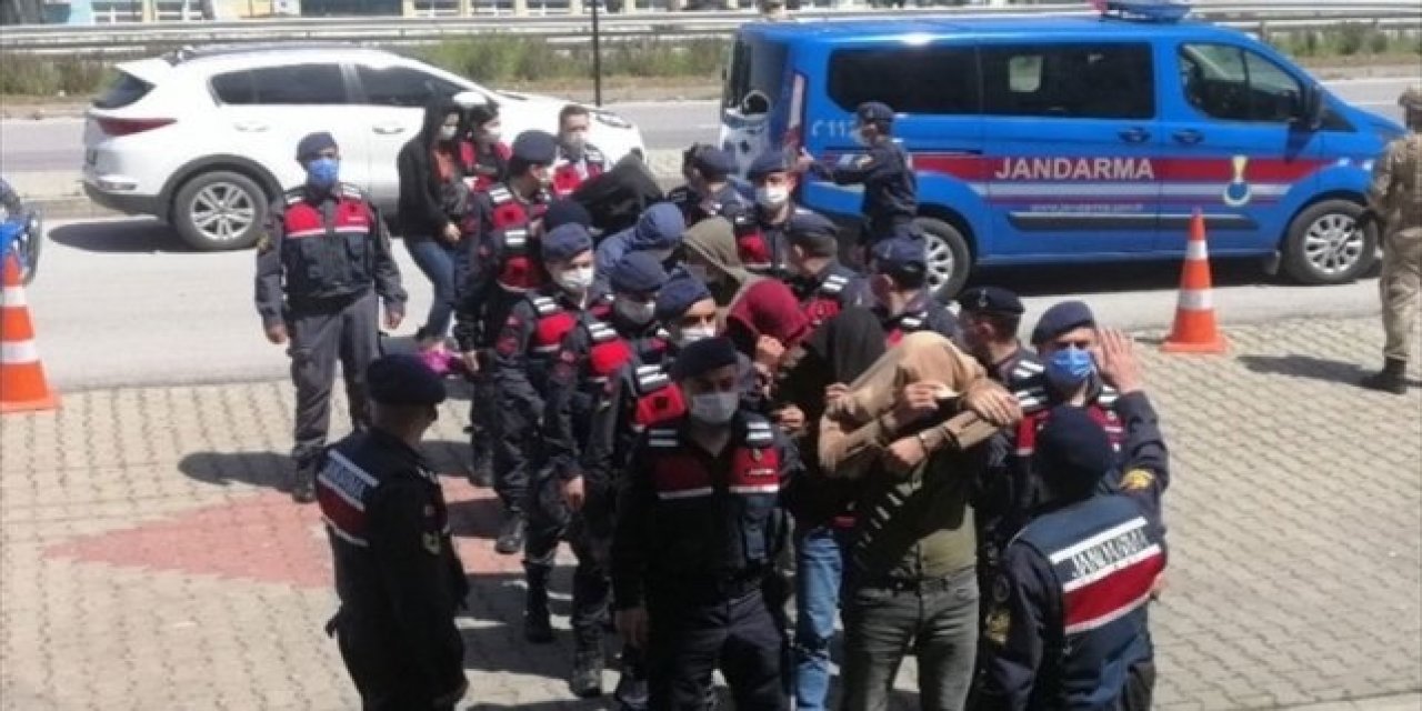 Çanakkale'deki uyuşturucu operasyonunda 11 tutuklama