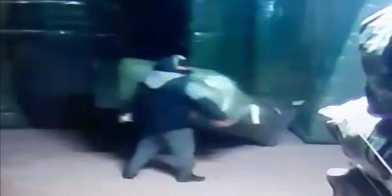 Fabrikadan 20 bin liralık koltuk takımı hırsızlığı kamerada