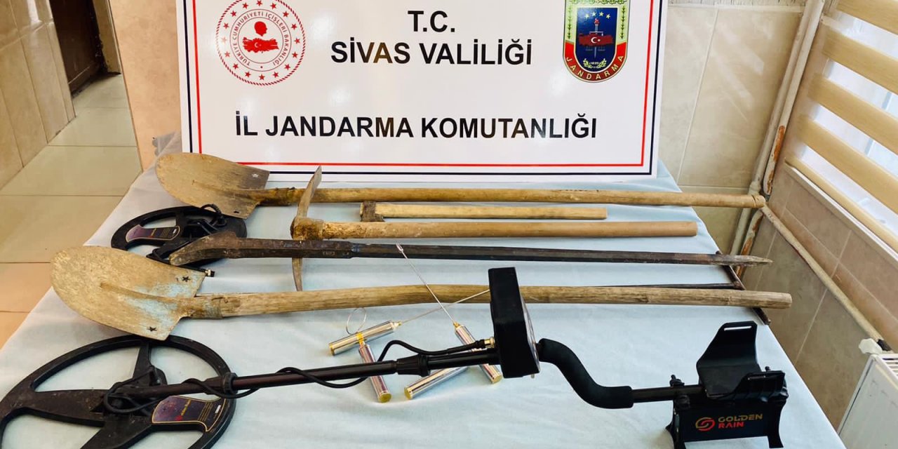Kaçak kazıda yakalananlara kısıtlamayı ihlalden 15 bin 750 lira ceza