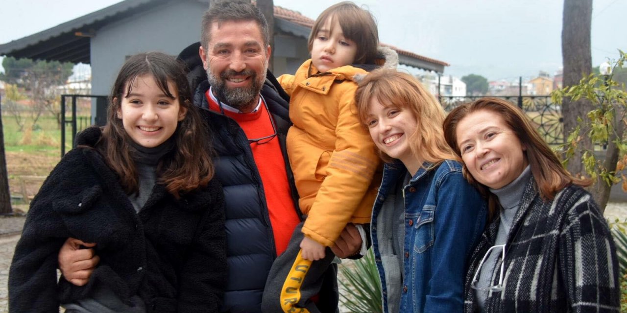 Zeynep'in 'Stanford' sevinci sosyal medyada ilgi gördü