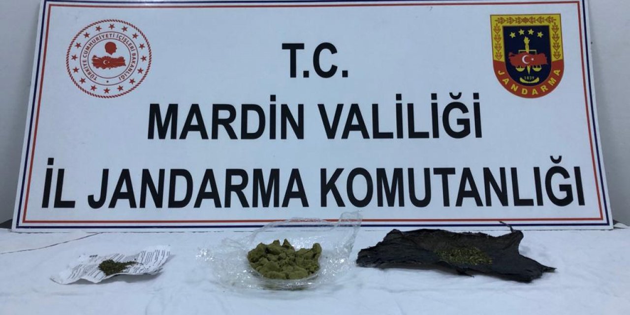Mardin’de üzerlerinde esrarla yakalanan 4 kişi gözaltına alındı
