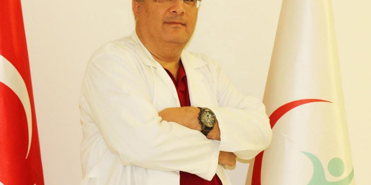 Taburcu olan koronavirüs hastası doktor, yeniden hastaneye kaldırıldı, hayatını kaybetti
