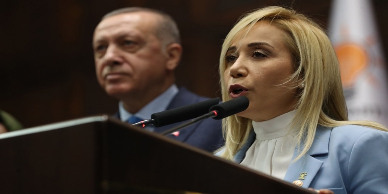 İYİ Parti'den AKP'ye geçen vekilin büyük "u dönüşü"  İktidarı yerden yere vurmuştu! Bakın şimdi nasıl konuştu? AKP rozetli konuşma tepki çekti...