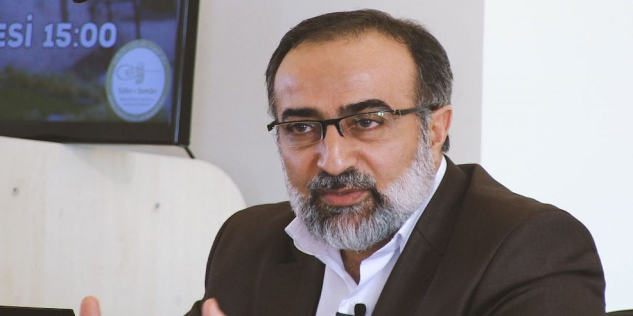 İlahiyatçı Ebubekir Sifil'den skandal sözler! Bu kez Yılmaz Özdil ve Cüneyt Akman'ı hedef aldı: Öldüklerinde cesetleri camilerimize sokulmasın