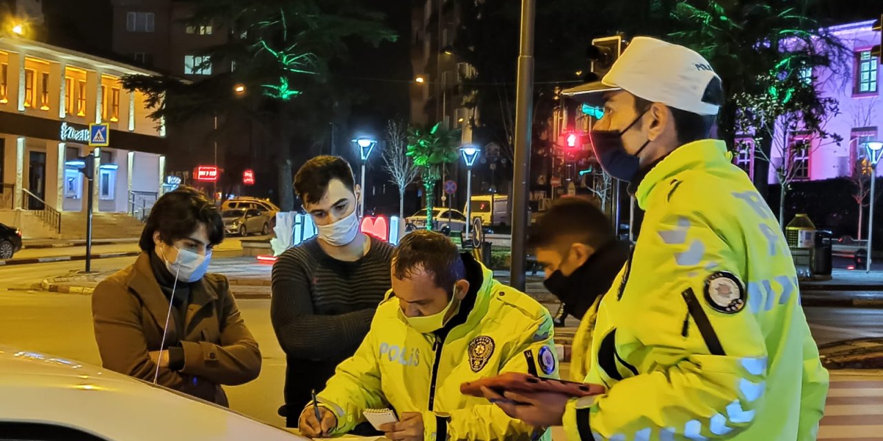 'İşten dönüyoruz' dediler, cezadan kurtulamadılar