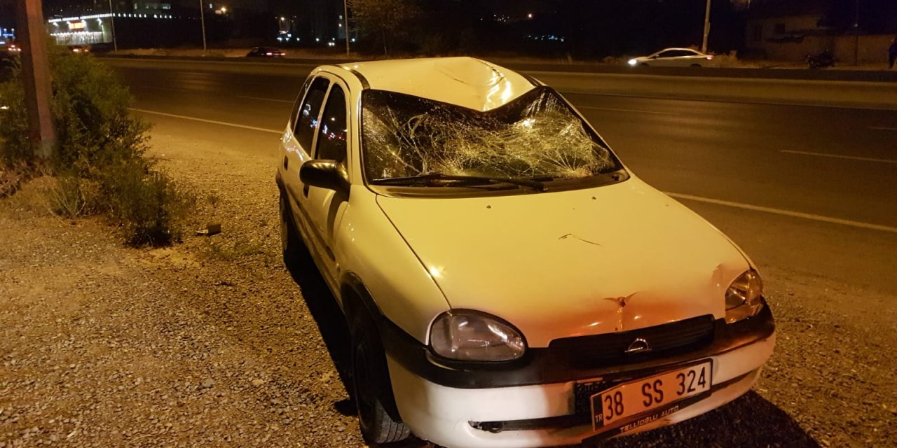 Ehliyetsiz sürücüsünün çarptığı bisikletli ağır yaralandı