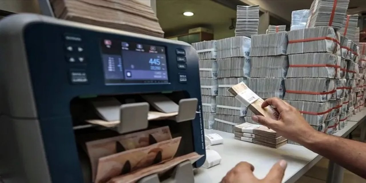 Para yetişmiyor... 6 bakanlık bütçe başlangıç ödeneklerini aştı!