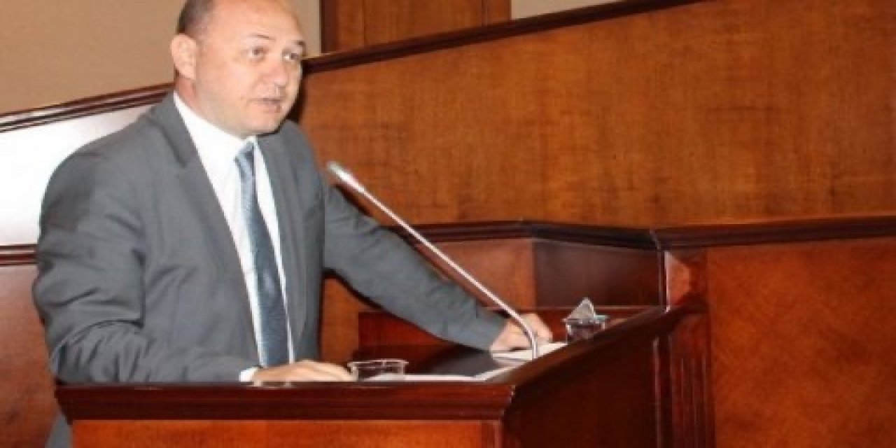 CHP'li Tarık Balyalı  “Halk Ekmek büfelerini bugün buraya getirmemek halk düşmanlığıdır”