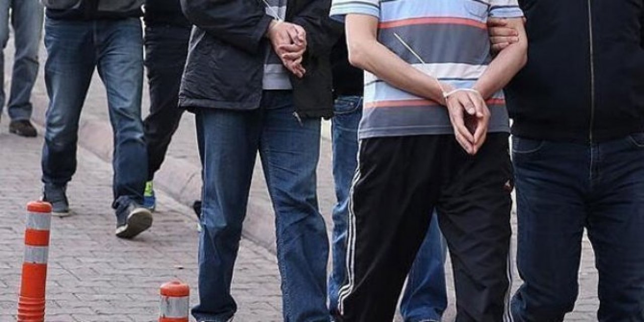 FETÖ'nün istihbaratçılarına ceza yağdı! 4 eski emniyet müdürüne 15'er yıl hapis