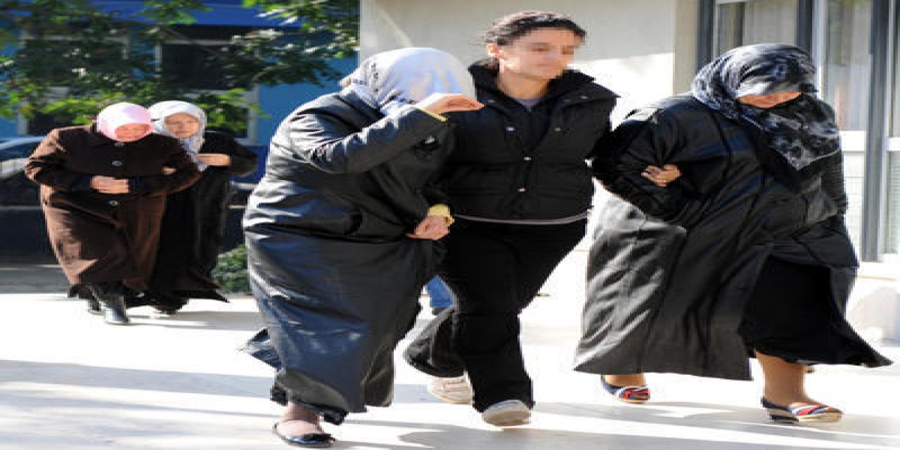 'Peygamber soyundan geliyoruz' diyerek dolandırıcılık yapan 4 kişi tutuklandı