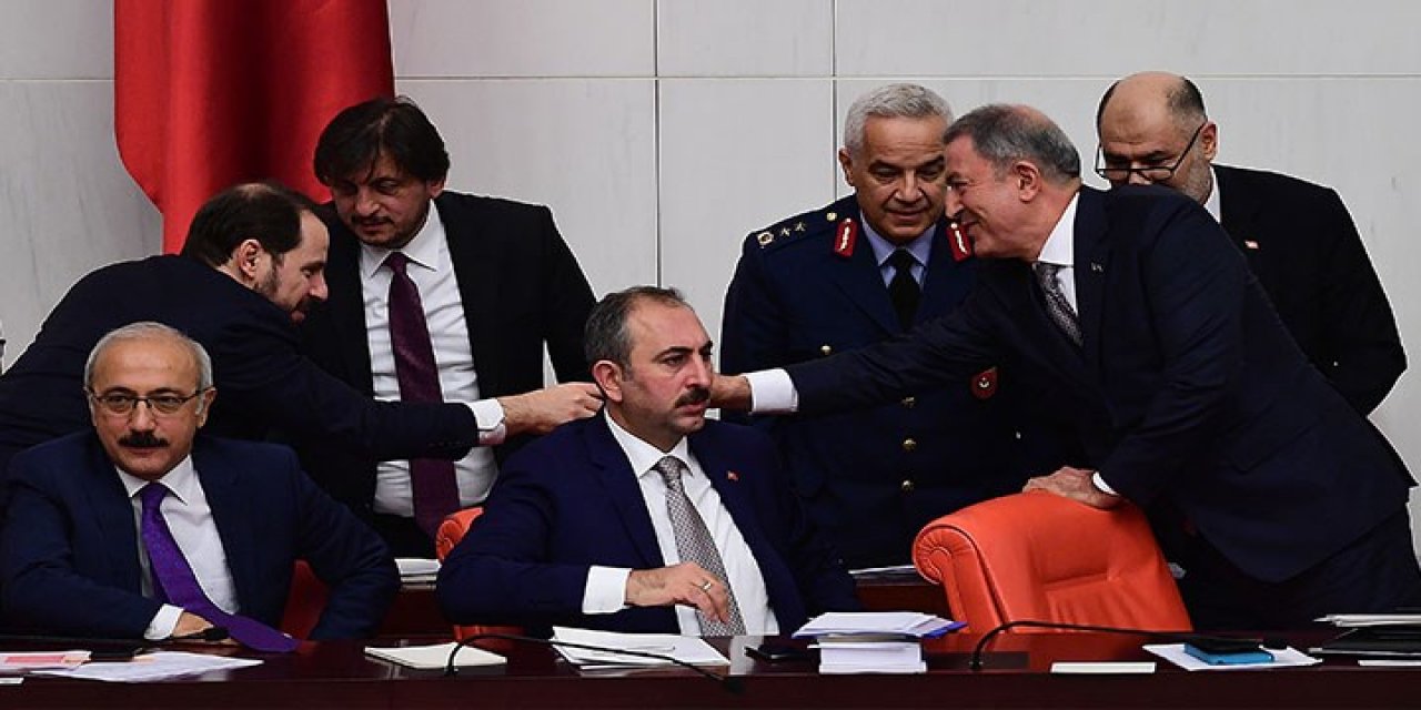 Albayrak’ın istifasıyla oluşan boşluğu kim dolduracak? Esas kavga kendi içlerinde...