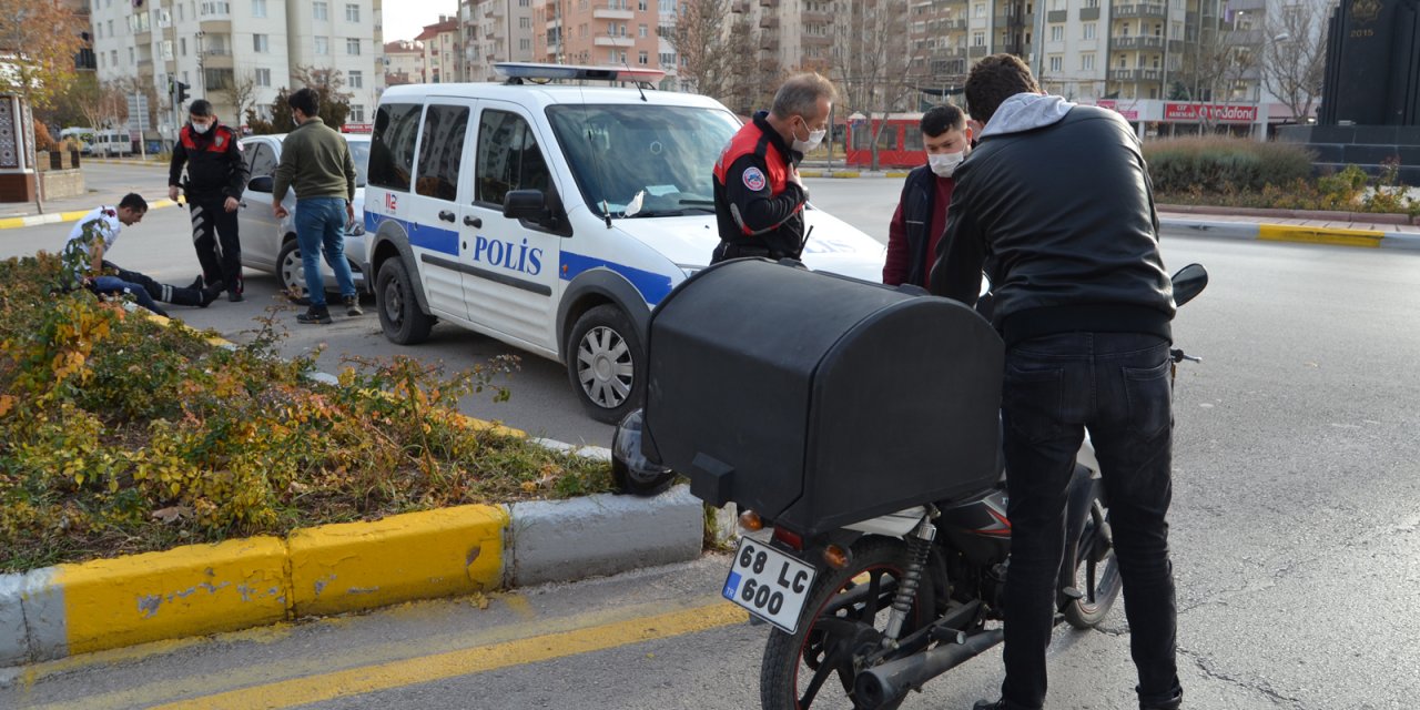 Motosikleti yüksek ses çıkaran kuryeye 1500 TL ceza