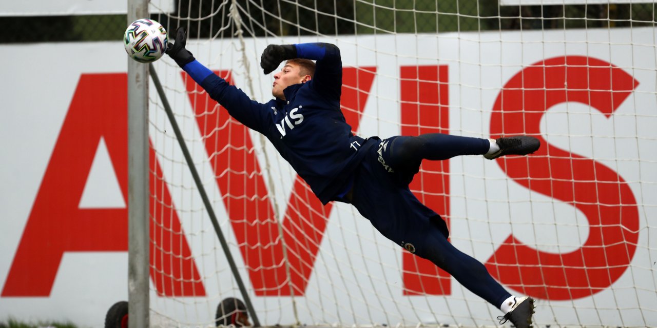 Fenerbahçe, Başakşehir maçının hazırlıklarına ara vermeden başladı