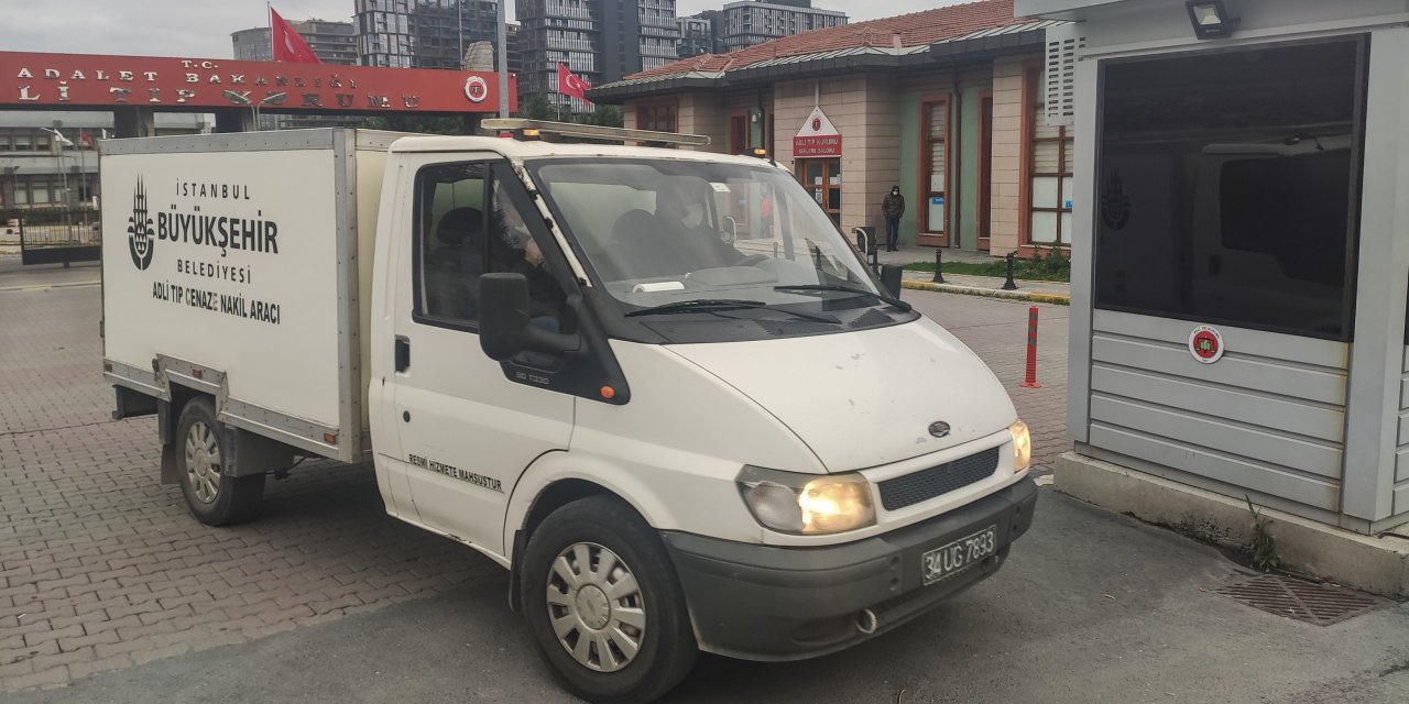 Senarist Alper Alpözgen’in cenazesi Adli Tıp Kurumu morgundan alındı