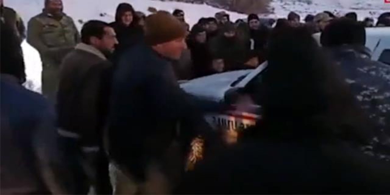 Ermenistan'da Paşinyan'a ikinci şok: Kente girişi engellendi