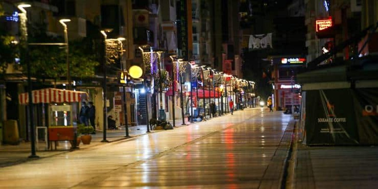 Van'da yılbaşında otellerde eğlence yasağı