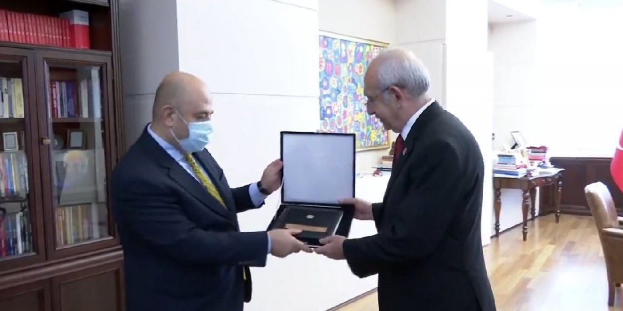 Kemal Kılıçdaroğlu  tazminat davasını kazandı: “BU 1 LİRA 1 MİLYONLUK TAZMİNATTAN KIYMETLDİR”