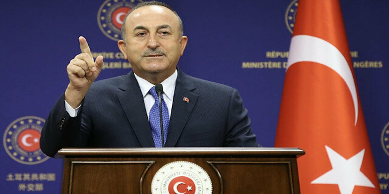 Pelosi'ye Trump'a, burası Türkiye değil Suudii Arabistanda değil burası Amerika burası bir demokrasi demişti. Dışişleri Bakanı Mevlüt Çavuşoğlu, gergin Nancy dediği Temsilciler Meclisi Başkanı Nancy Pelosi'ye