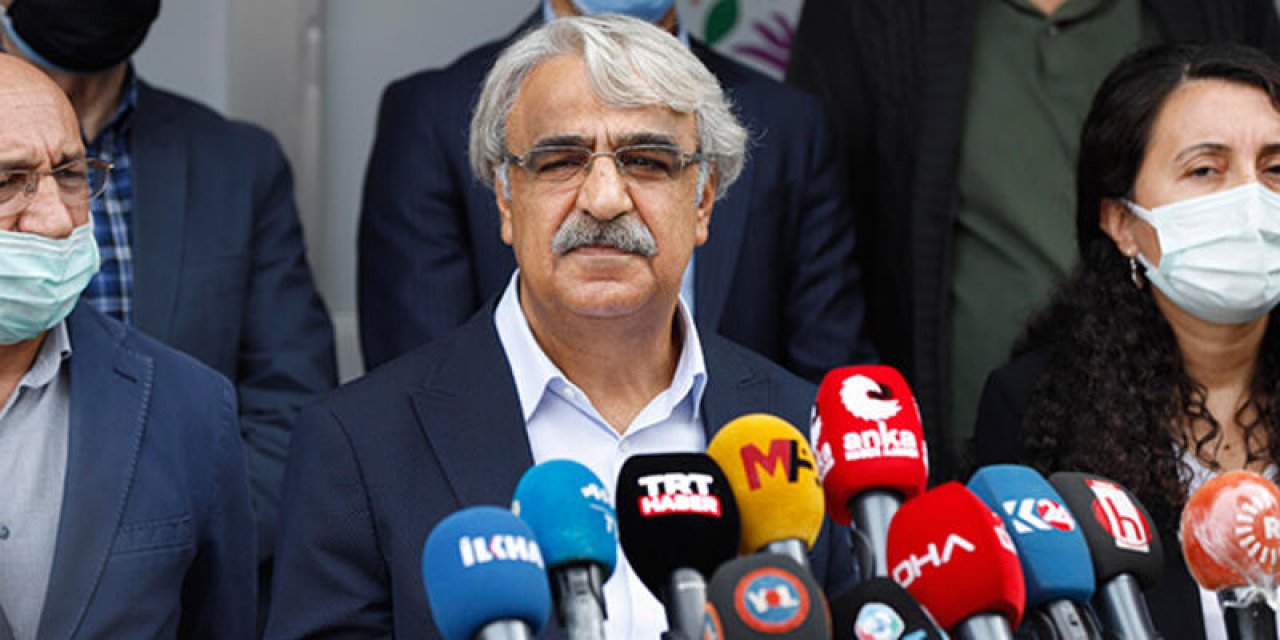 HDP Eş Genel Başkanı Mithat Sancar ,'darbe sistematiği'