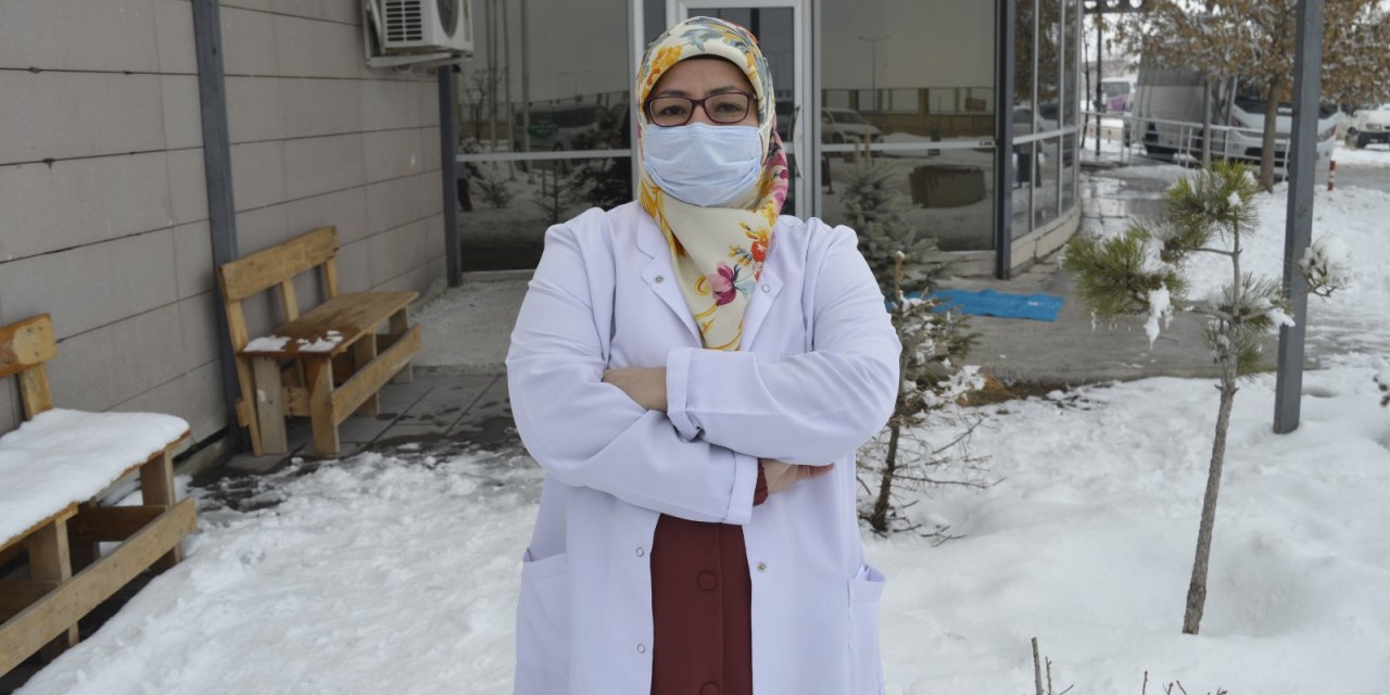 Doğubayazıt'ta 5 bin koronavirüs hastasının bin 300'ü hastanede tedavi edildi