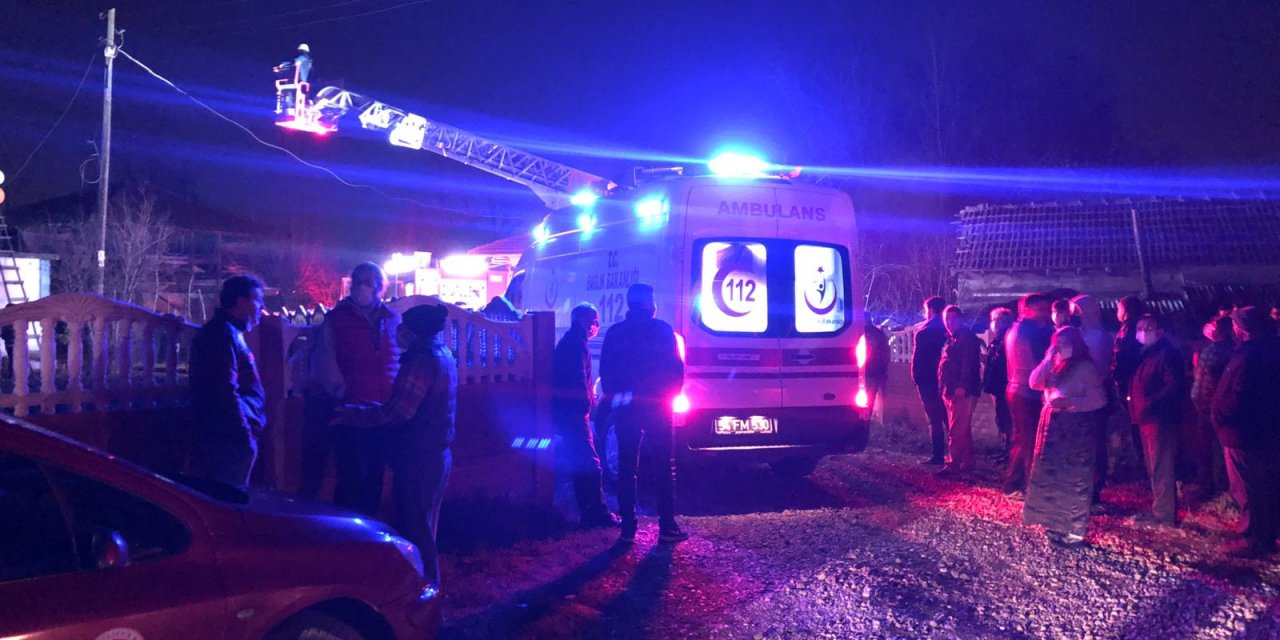 Baba ve kızının  öldüğü oğlunun  yaralandığı yangında çalışmalar sürüyor, yangın kontrol altına alındı