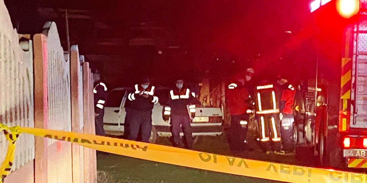 Sakarya'da evde çıkan yangında baba ve kızı öldü, oğlu yaralandı