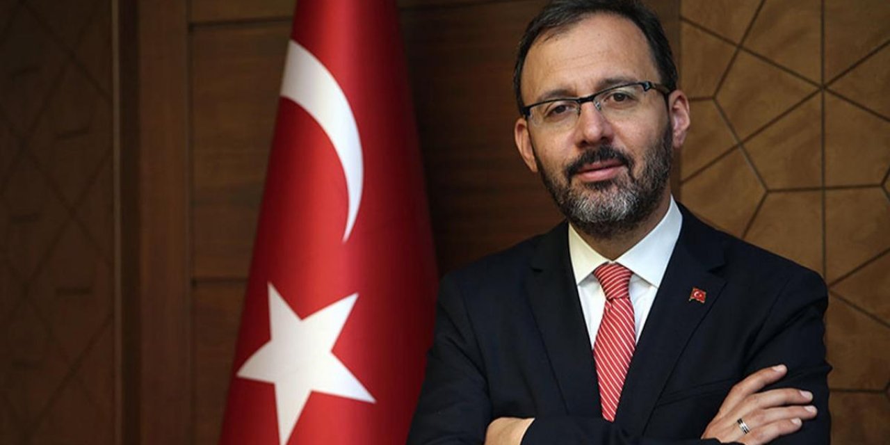 Bakan Kasapoğlu'ndan Olimpiyat A barajını geçen Merve Tuncel'e tebrik