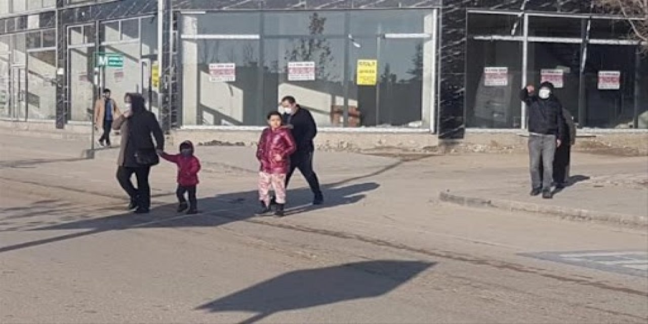 Elazığ’da son 7 saatte 44 artçı deprem yürekleri ağızlara  getirdi