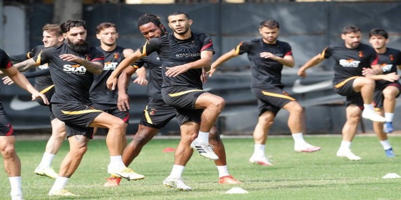 Galatasaray derbi hazırlıklarına başladı