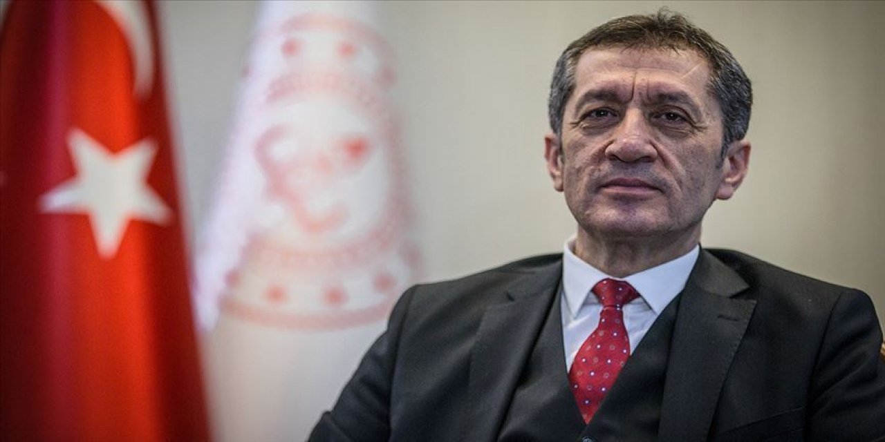 Bakan Selçuk: 14 bin EBA destek noktası, 3 milyon canlı dersle dünya birincisiyiz 