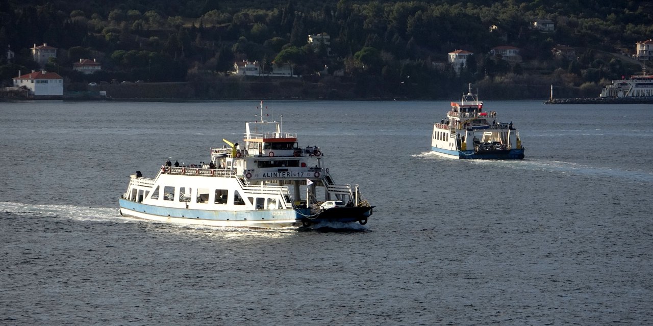 Gökçeada ve Bozcaada'ya yarınki bazı feribot seferleri iptal edildi
