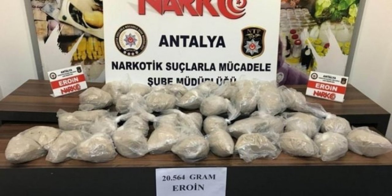 Antalya’da 1 yılda 478 kilo 671 gram uyuşturucu madde ele geçirildi