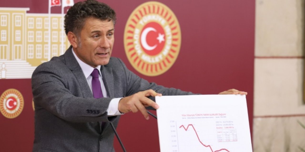 CHP'li Orhan Sarıbal gündeme getirdi! AKP o tabloları değiştirdi!