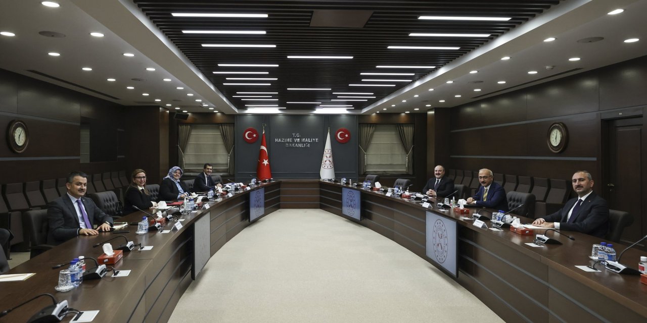 Bakan Elvan, 5 bakan ile toplantı yaptı