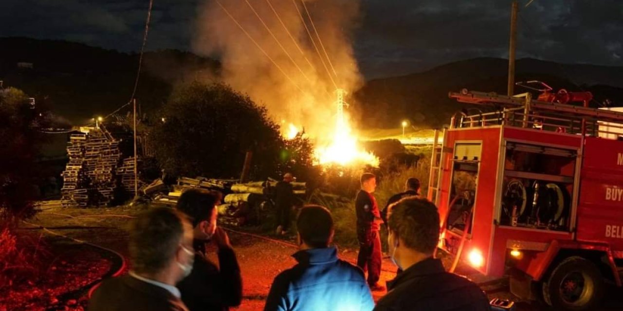 Bodrum'da pelet fabrikasında yangın